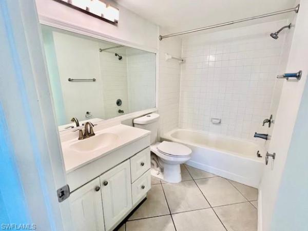 Foxmoor, 1075 Foxfire Ln #101, Naples, Florida 34104, image 2