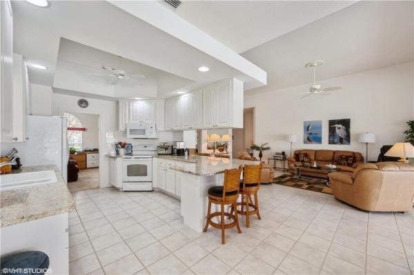 Village Walk Of Naples, 4885 San Pablo Ct, Naples, Florida 34109, image 1
