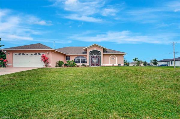 Cape Coral Residential, 326 5th St, Cape Coral, Florida 33993, image 1