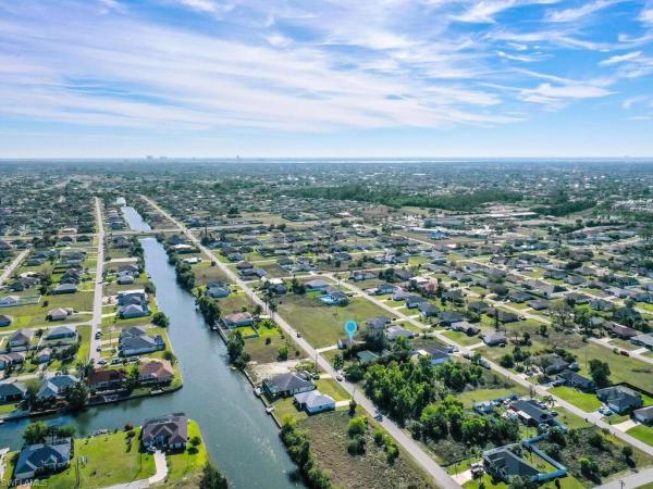 Cape Coral Residential, 302 5th Ter, Cape Coral, Florida 33993, image 1