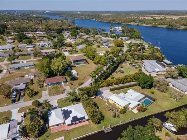 Paradise Shores, 2216 Violet Dr, Fort Myers, Florida 33905, image 1