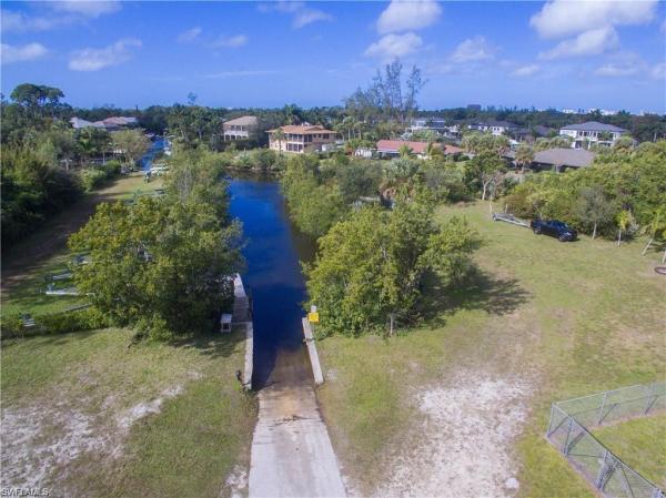 River Reach, 2216 Outrigger Ln, Naples, Florida 34104, image 2