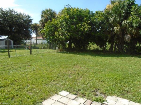 Ridgeway Estates, 888 Ridgeway Dr, North Fort Myers, Florida 33903, image 1