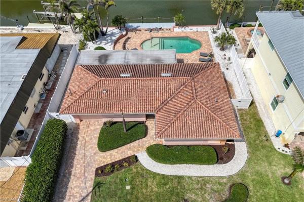 Shell Mound Park, 309 Madison Ct, Fort Myers Beach, Florida 33931, image 1