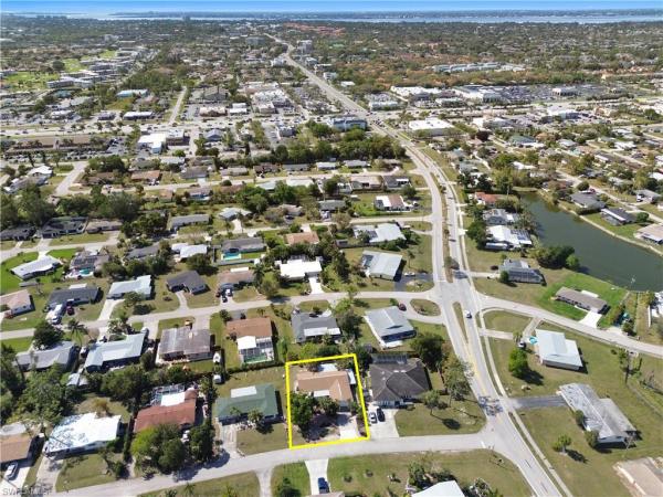 Fort Myers Villas, 8925 Dorchester St, Fort Myers, Florida 33907, image 2