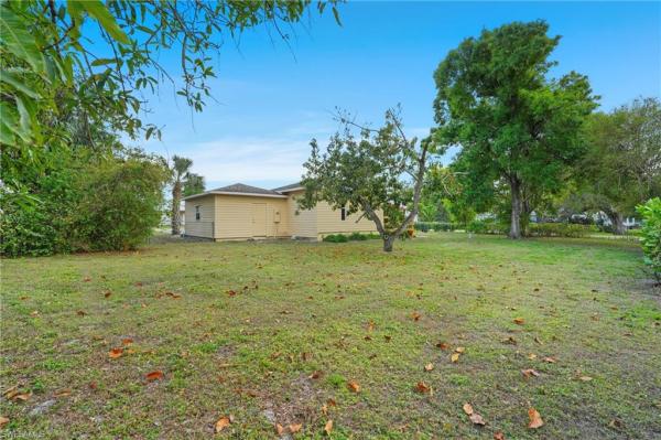 Edison Park, 1607 Ardmore Rd, Fort Myers, Florida 33901, image 1