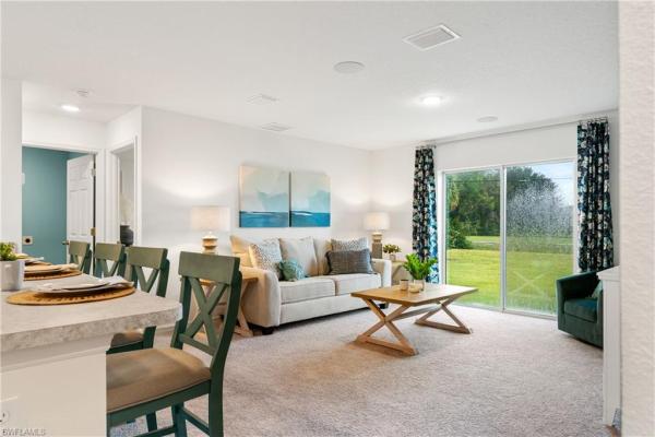 Cape Coral Residential, 3732 15th Pl, Cape Coral, Florida 33909, image 2
