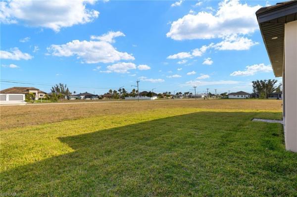 Cape Coral Residential, 1219 40th Pl, Cape Coral, Florida 33993, image 1