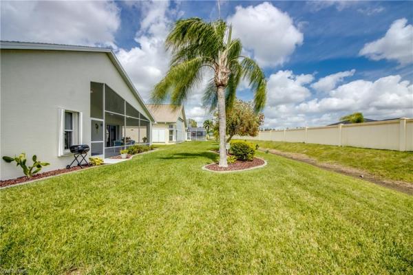 Sabal Springs Golf & Racquet Club, 3552 Sabal Springs Blvd, North Fort Myers, Florida 33917, image 2