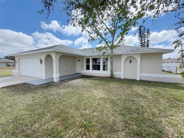 Cape Coral Residential, 416 19th Ter, Cape Coral, Florida 33990, image 2