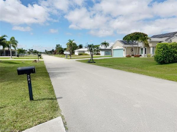 Cape Coral Residential, 416 19th Ter, Cape Coral, Florida 33990, image 1