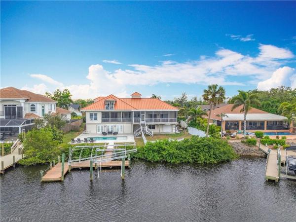 Island Park Woodlands, 17539 Boat Club Dr, Fort Myers, Florida 33908, image 1