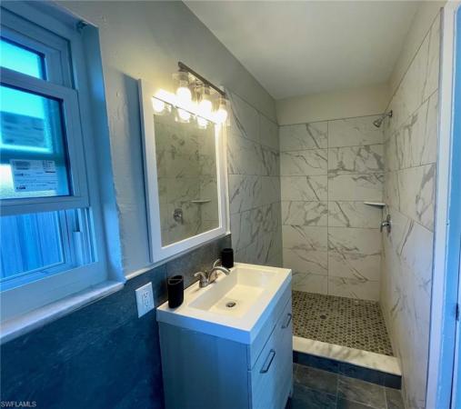 Cape Coral Residential, 404 E El Dorado Pkwy, Cape Coral, Florida 33904, image 3