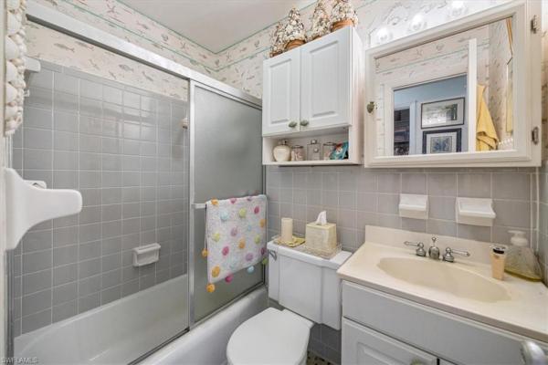 Lago Mar, 1550 N Gulf Shore Blvd #W2, Naples, Florida 34102, image 2