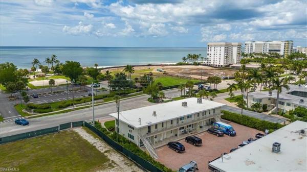 1550 N Gulf Shore Blvd #W2, Naples, Florida 34102, image 1