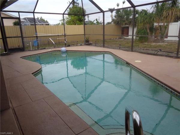 Cape Coral Residential, 1305 30th St, Cape Coral, Florida 33904, image 2