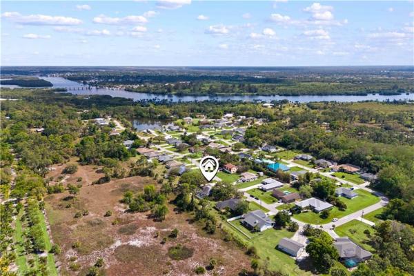 11253 Rabun Gap Dr, North Fort Myers, Florida 33917, image 2