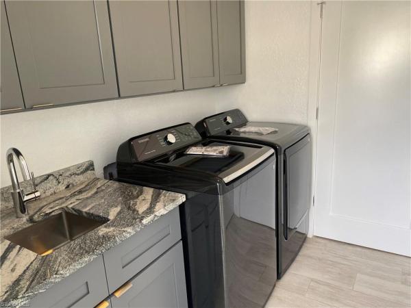 Holeusa Estates, 81 Cardinal Dr, North Fort Myers, Florida 33917, image 3