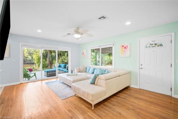 Russell Park, 165 Lagoon Dr, Fort Myers, Florida 33905, image 1