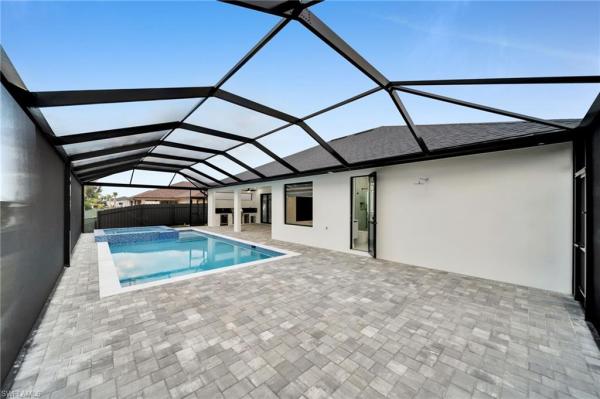 Cape Coral Residential, 426 6th Pl, Cape Coral, Florida 33993, image 2