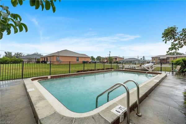 Skyline Manor, 4616 Skyline Blvd #207, Cape Coral, Florida 33914, image 2