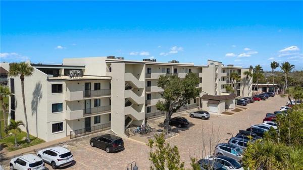 Loggerhead Cay, 979 Gulf Dr #D441, Sanibel, Florida 33957, image 2