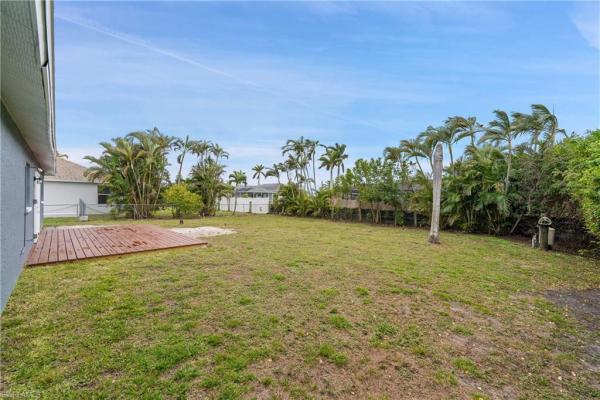 Cape Coral Residential, 1008 37th Ter, Cape Coral, Florida 33914, image 2