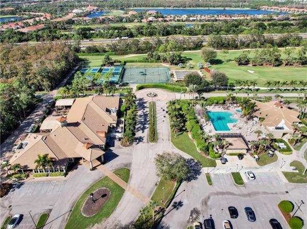 Hunters Ridge Golf & Country Club, 12691 Fox Ridge Dr, Bonita Springs, Florida 34135, image 1