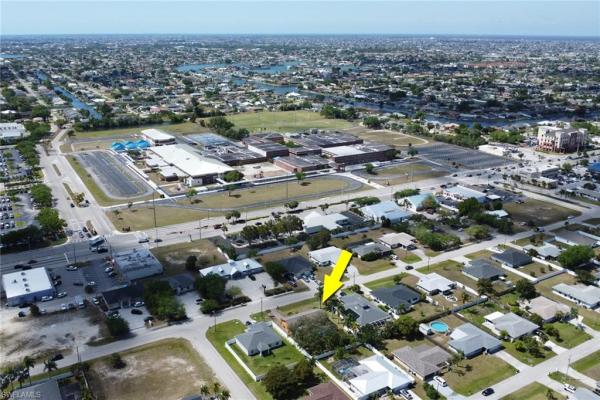 Cape Coral Residential, 529 16th Pl, Cape Coral, Florida 33990, image 3