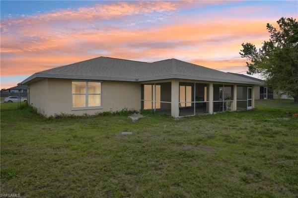 Cape Coral Residential, 1818 2nd Ave, Cape Coral, Florida 33909, image 2
