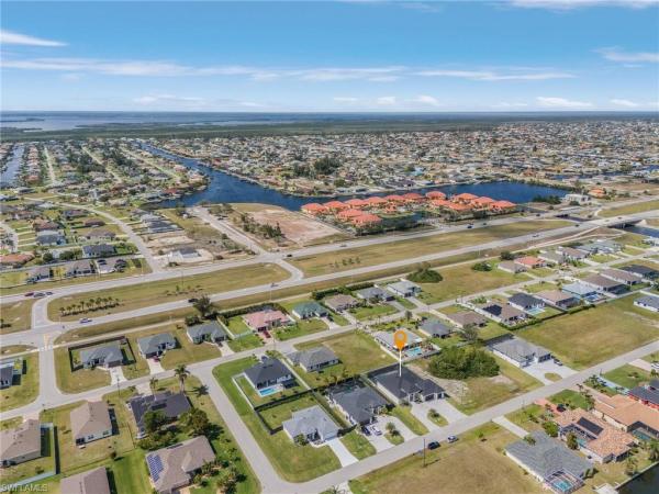 Cape Coral Residential, 312 31st Ave, Cape Coral, Florida 33991, image 1