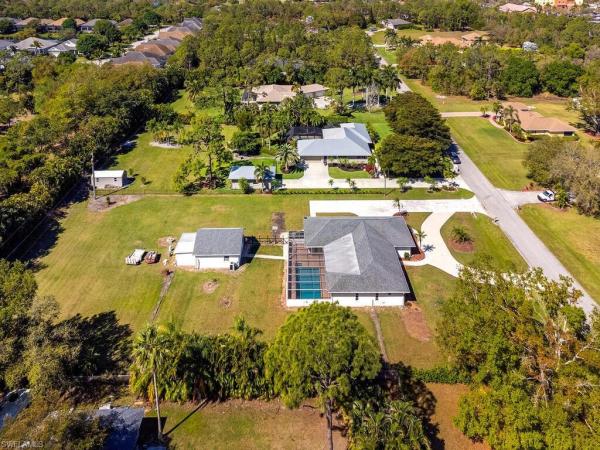 9520 Coralee Ave, Estero, Florida 33928, image 3