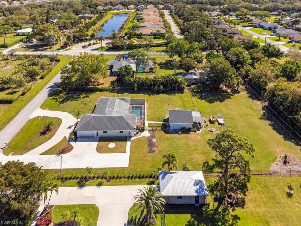 9520 Coralee Ave, Estero, Florida 33928, image 2