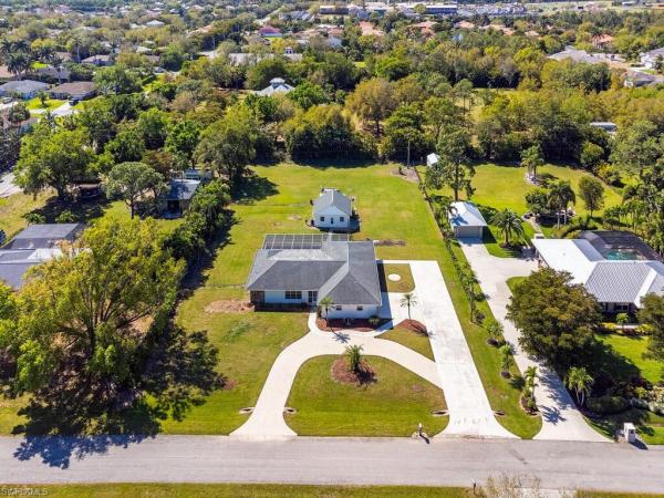 9520 Coralee Ave, Estero, Florida 33928, image 1