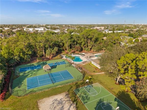 Briarwood, 914 Tivoli Ct, Naples, Florida 34104, image 1