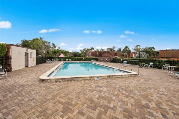 Hamlet, 1422 Park Shore Cir #4, Fort Myers, Florida 33901, image 1