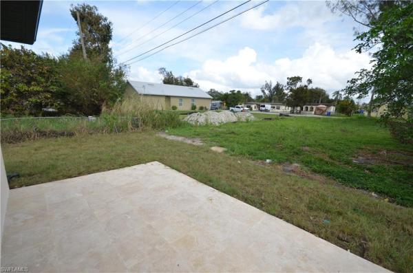 Harlem Lake, 2132 Barker Blvd, Fort Myers, Florida 33916, image 1