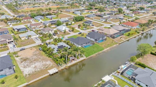 Cape Coral, 314 31st Ter, Cape Coral, Florida 33914, image 1