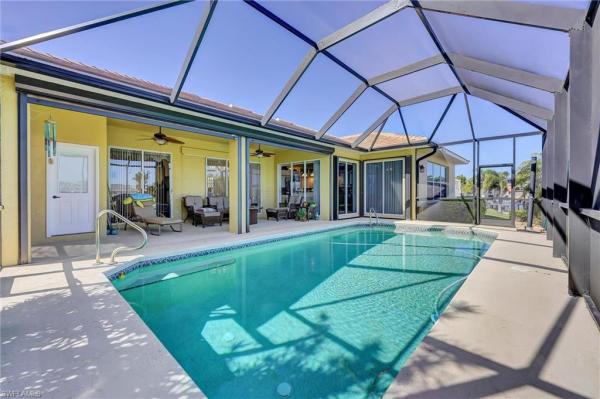 Cape Coral Residential, 2623 43rd Ter, Cape Coral, Florida 33914, image 2
