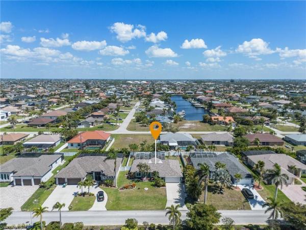 Cape Coral Residential, 3319 Surfside Blvd, Cape Coral, Florida 33914, image 3