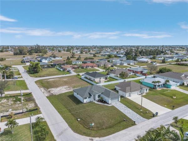 Cape Coral Residential, 1237 25th Pl, Cape Coral, Florida 33993, image 3