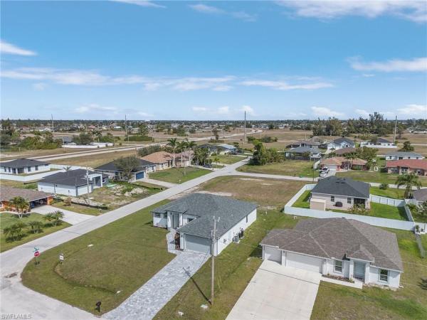 Cape Coral Residential, 1237 25th Pl, Cape Coral, Florida 33993, image 1