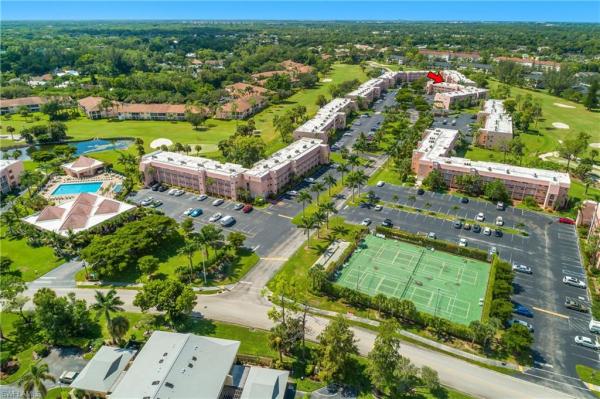 Turtle Lake Golf Colony, 180 Turtle Lake Ct #105, Naples, Florida 34105, image 2