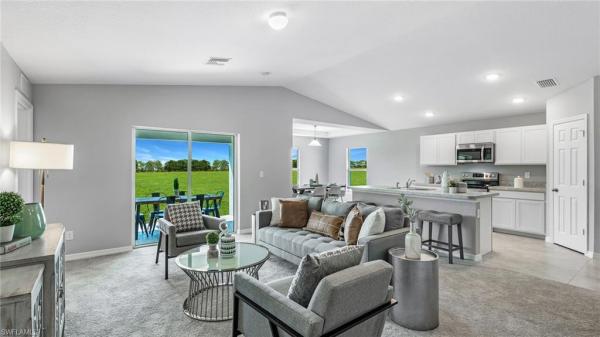 Cape Coral Residential, 2210 2nd St, Cape Coral, Florida 33993, image 3