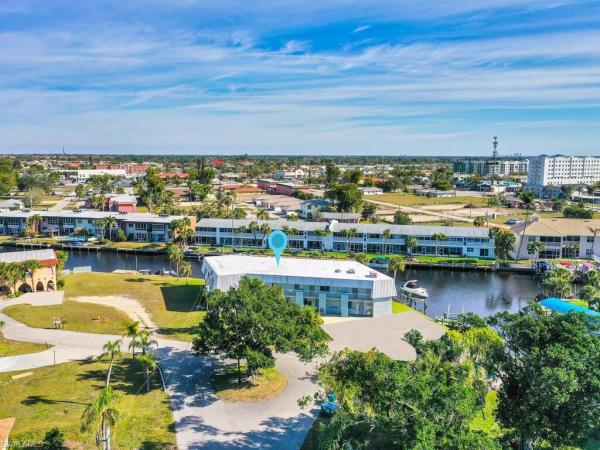 Clipper, 5111 Manor Ct #2, Cape Coral, Florida 33904, image 2