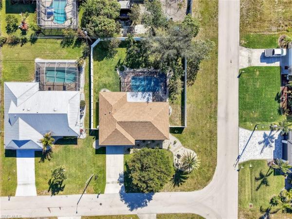 Cape Coral Residential, 3823 6th Pl, Cape Coral, Florida 33914, image 2