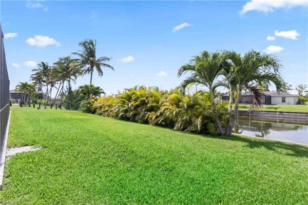 Cape Coral Residential, 302 31st Ter, Cape Coral, Florida 33914, image 2