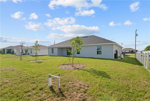 Cape Coral Residential, 1343 14th Pl, Cape Coral, Florida 33993, image 1