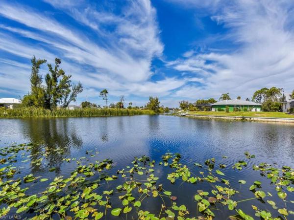 Cape Coral Residential, 1113 15th Ter, Cape Coral, Florida 33991, image 2