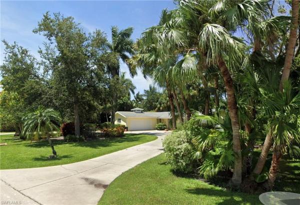 The Moorings, 289 Spring Line Dr, Naples, Florida 34102, image 1